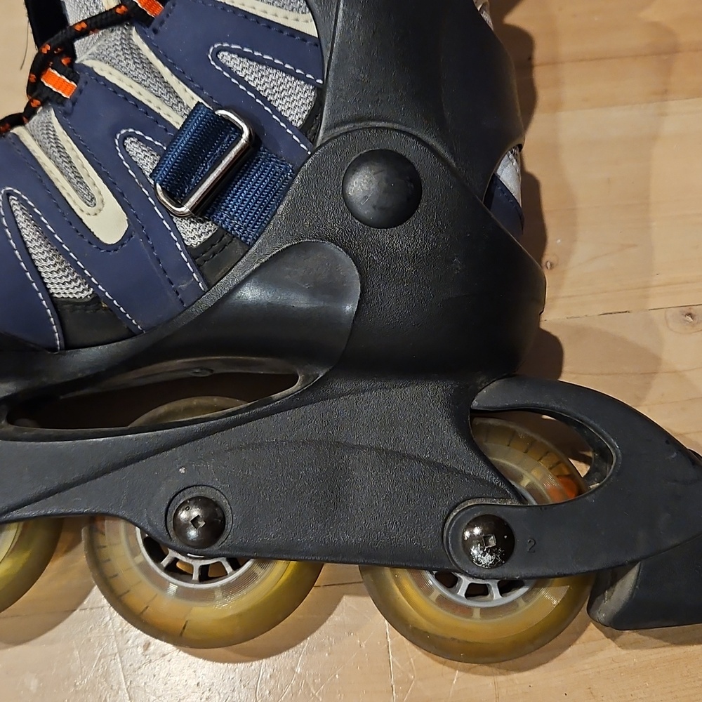 Vintage K2 Inline Skates - Picture 9 of 9